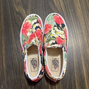 HAWAIIN FLORAL VANS SLIP ON SLIDE SHOE